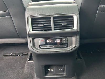 2024 Volkswagen Atlas 2.0T Peak Edition SE w/Technology