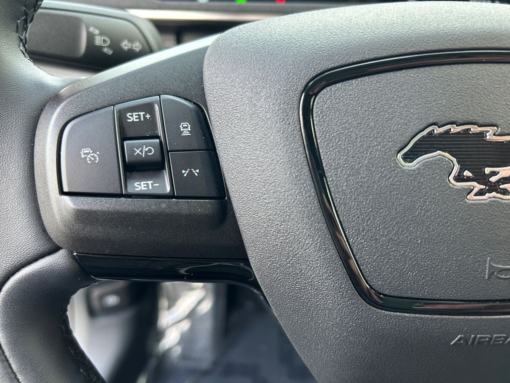 2022 Ford Mustang Mach-E Select