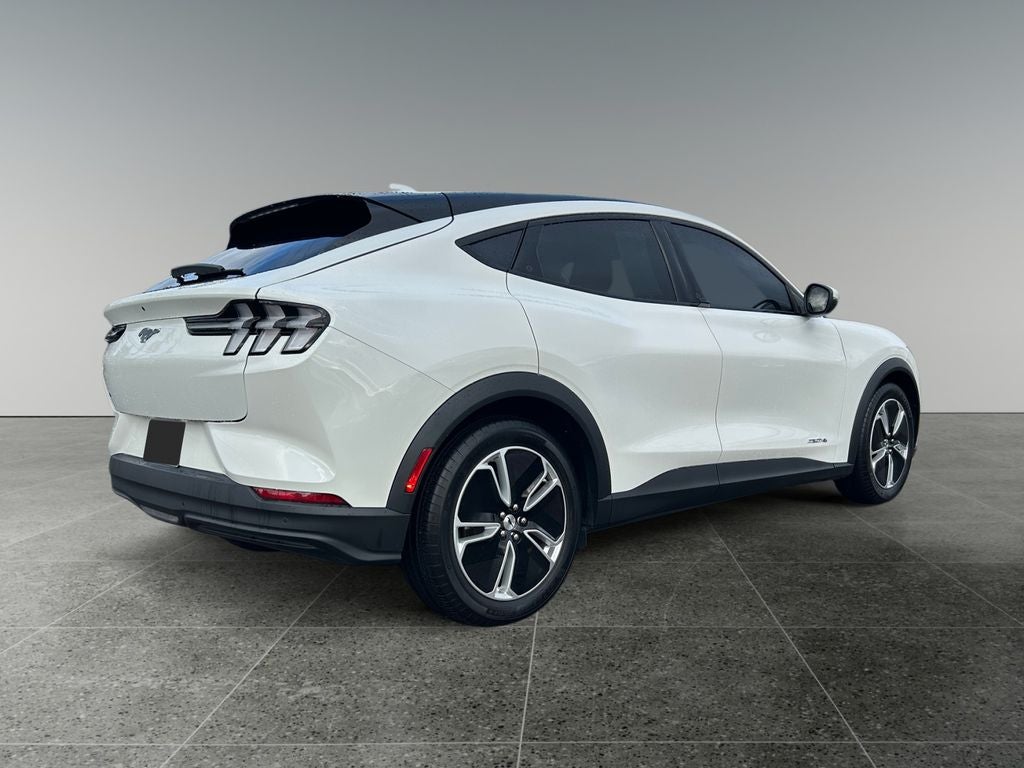 2022 Ford Mustang Mach-E Select