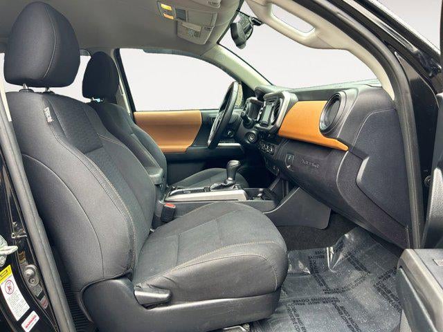 2017 Toyota TACOMA SR5 SR5