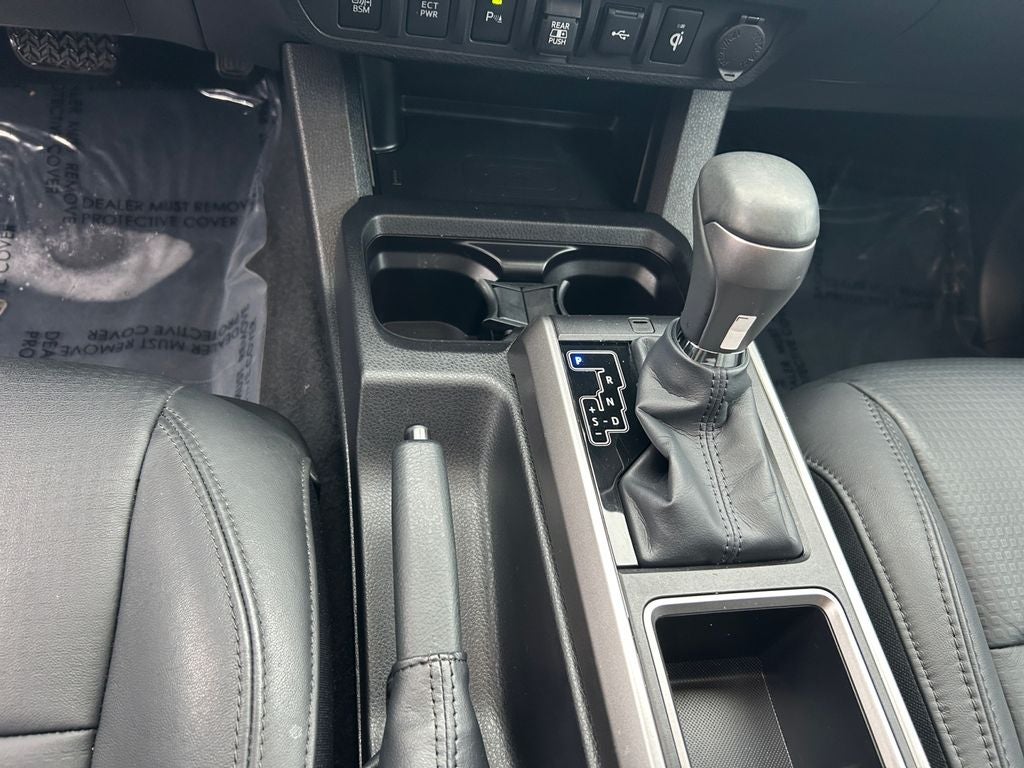 2023 Toyota Tacoma Limited V6