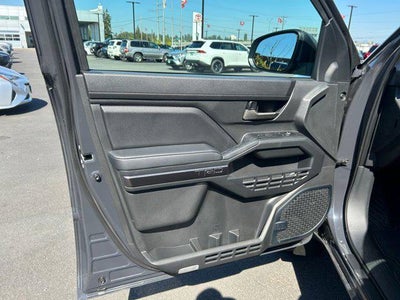2024 Toyota Tacoma TRD Off-Road