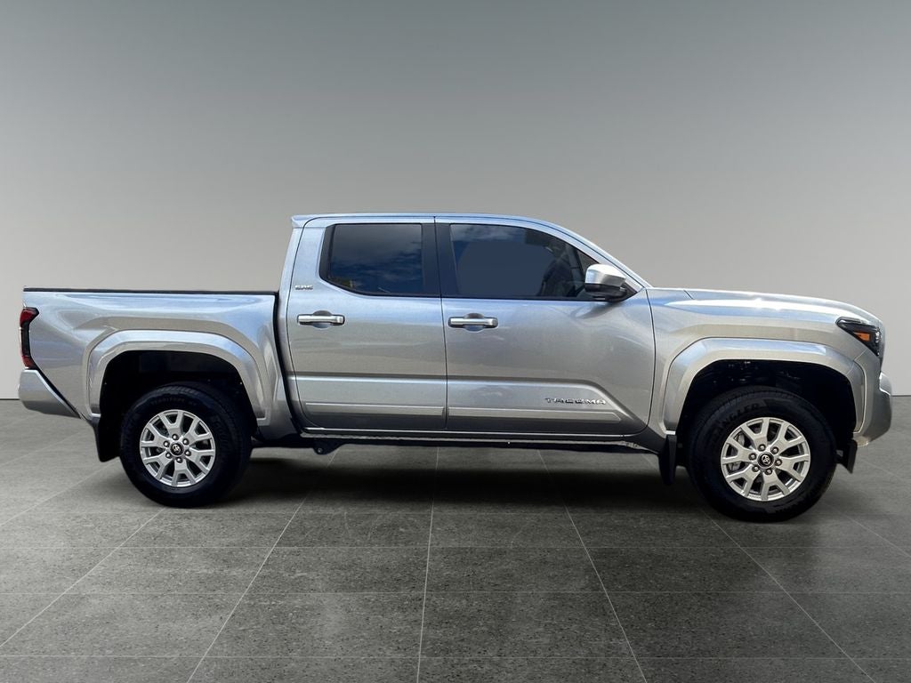 2025 Toyota TACOMA SR5 SR5