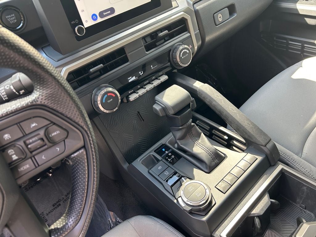 2025 Toyota TACOMA SR5 SR5