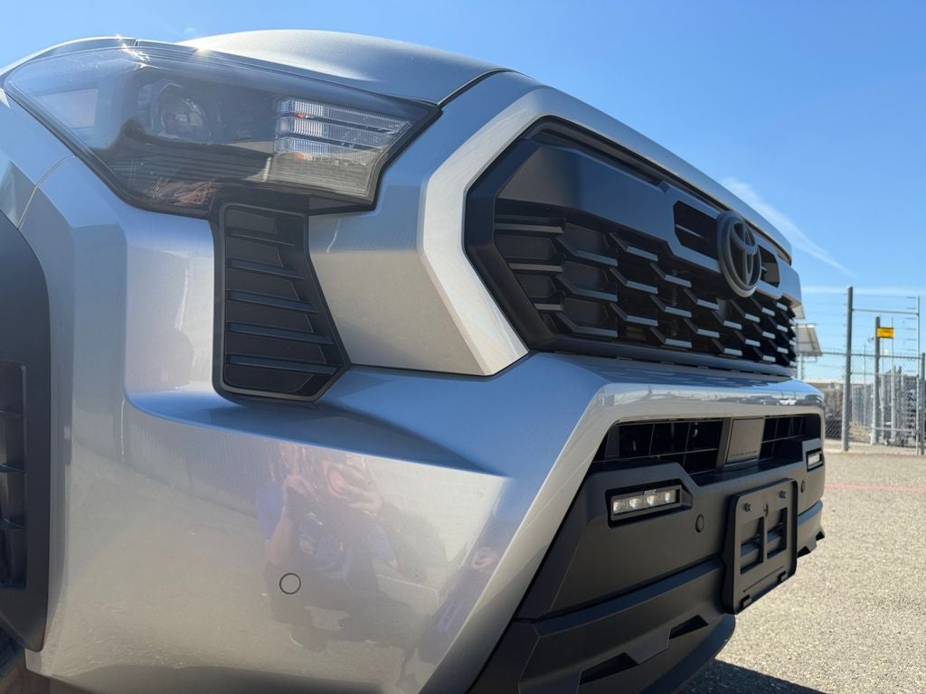 2025 Toyota Tacoma Hybrid TRD Off Road