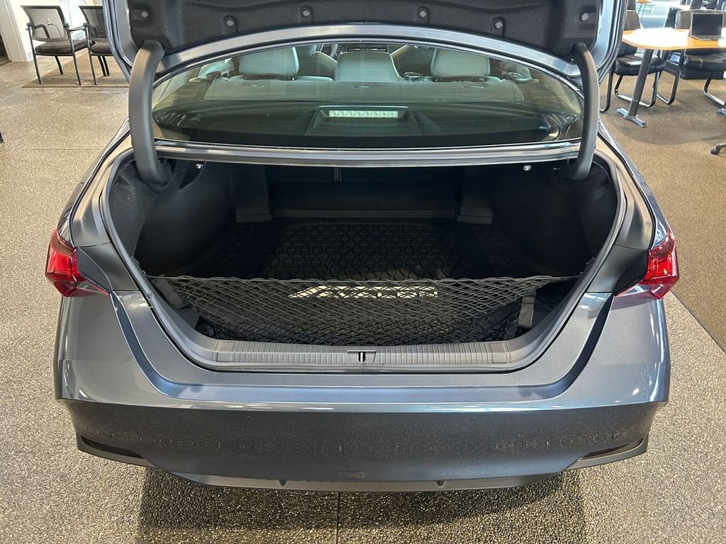 2019 Toyota AVALON HYBRID Limited