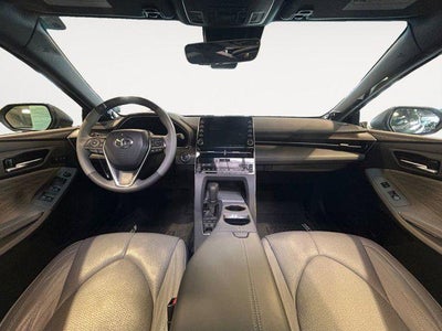 2019 Toyota AVALON HYBRID Limited