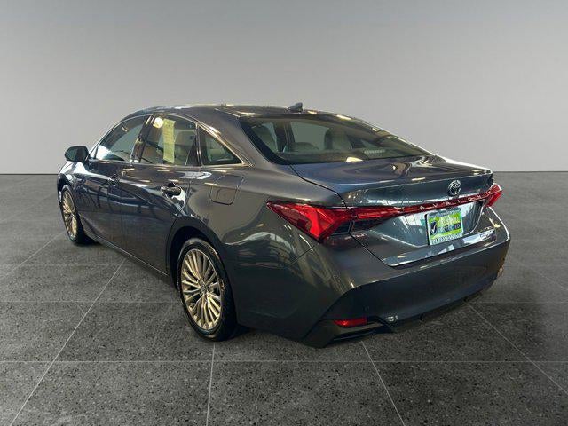 2019 Toyota AVALON HYBRID Limited