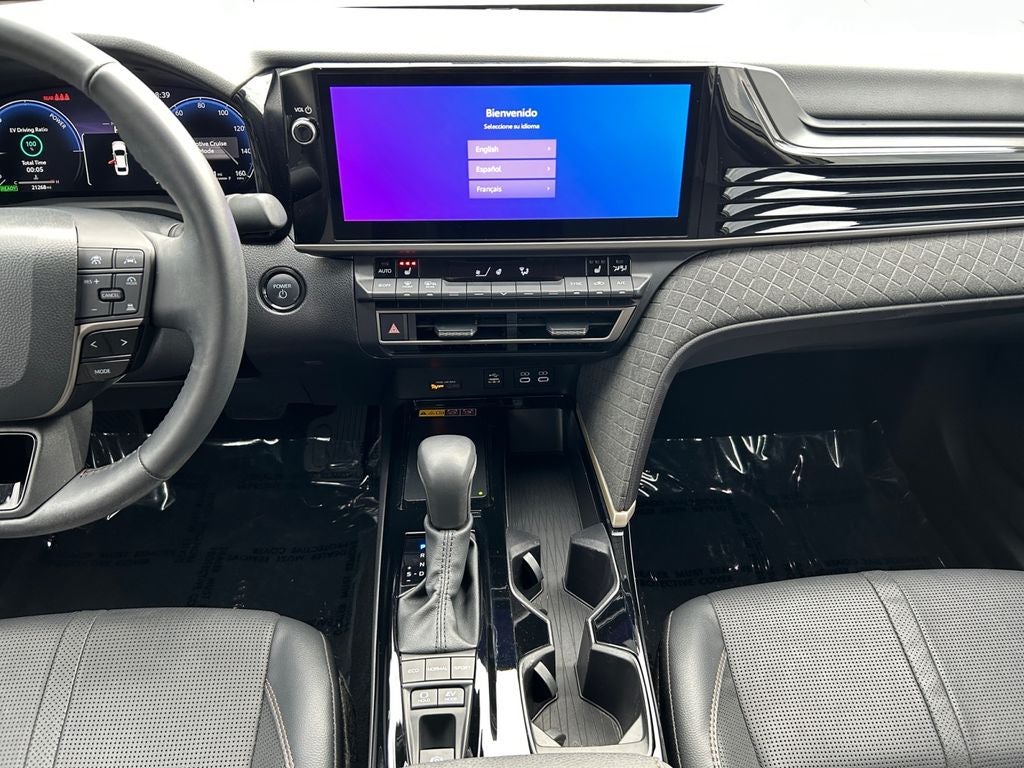 2025 Toyota CAMRY XLE