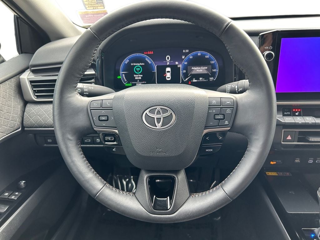 2025 Toyota CAMRY XLE