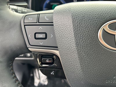 2025 Toyota CAMRY XLE