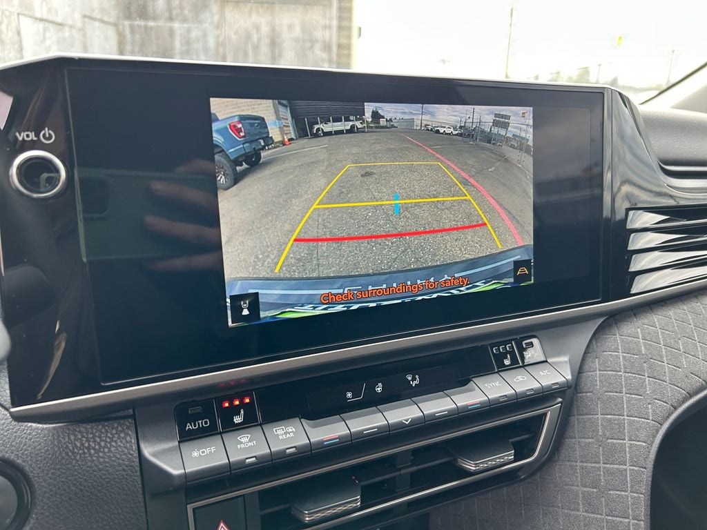 2025 Toyota CAMRY XLE