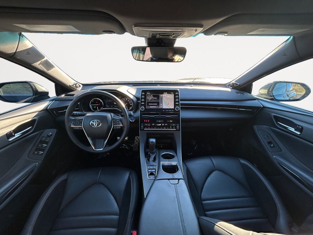 2021 Toyota Avalon Hybrid XSE