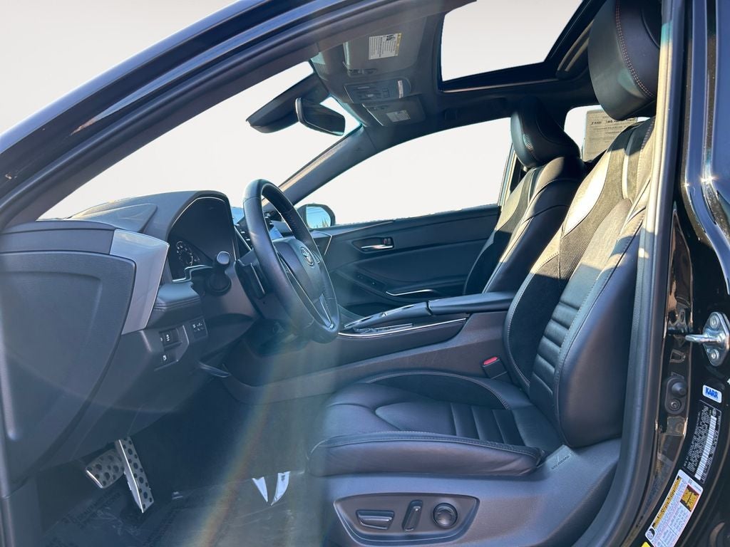 2021 Toyota Avalon Hybrid XSE