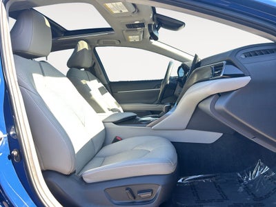 2023 Toyota CAMRY XLE