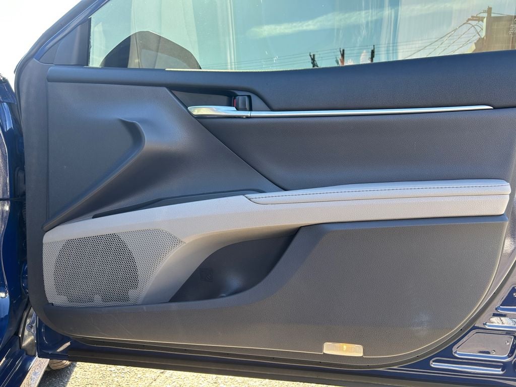 2023 Toyota CAMRY XLE