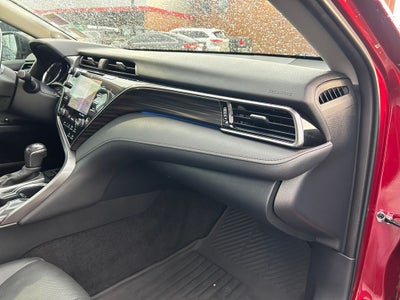 2020 Toyota CAMRY HYBRID XLE