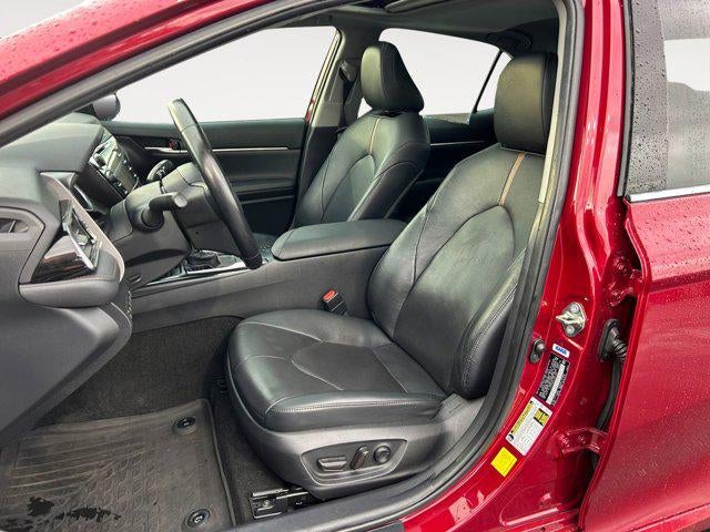 2020 Toyota CAMRY HYBRID XLE