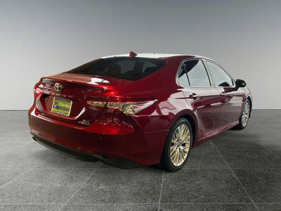 2020 Toyota CAMRY HYBRID XLE
