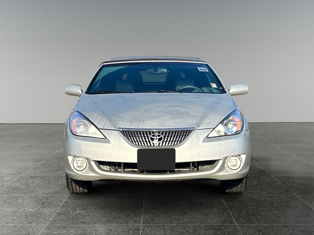 2004 Toyota Camry Solara SLE