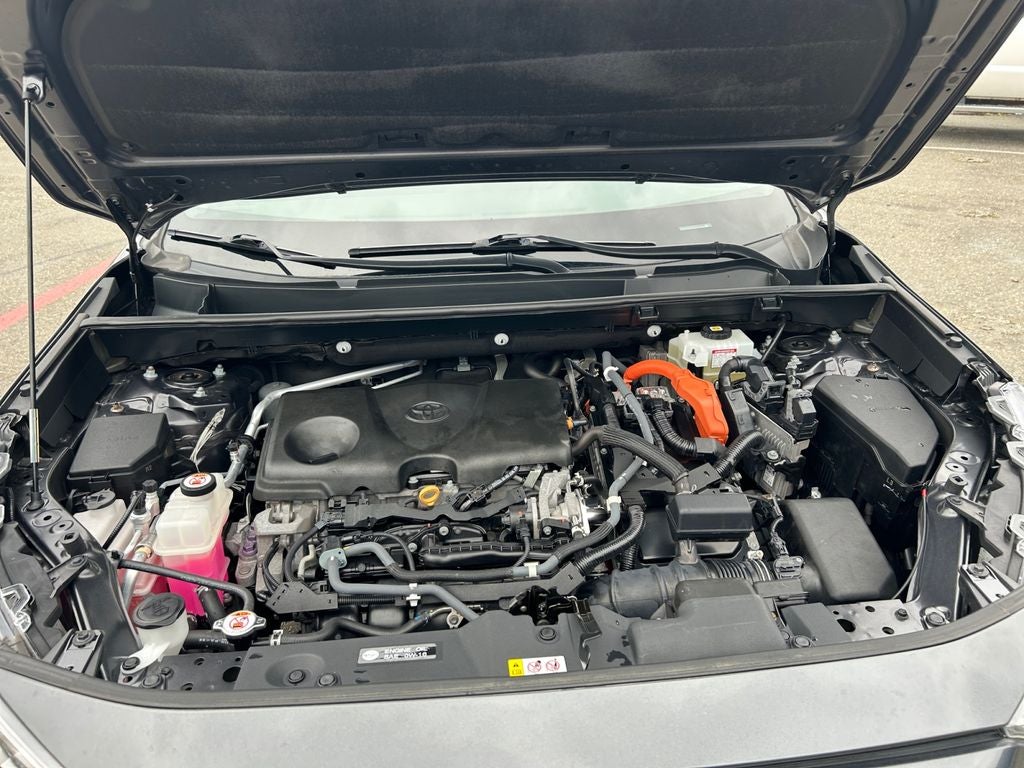 2021 Toyota RAV4 HYBRID XLE
