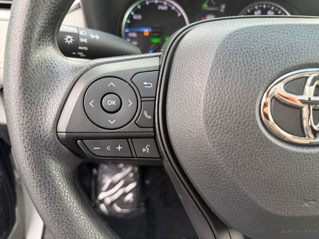 2022 Toyota RAV4 Hybrid XLE