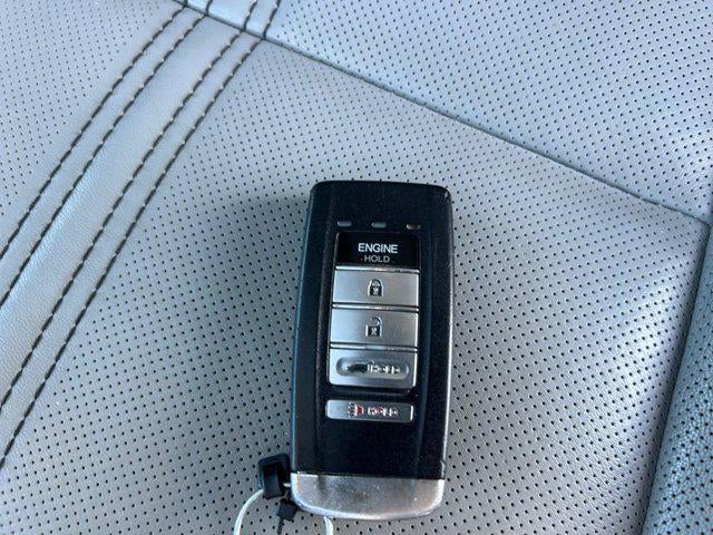 2017 Acura MDX 3.5L SH-AWD w/Advance Package