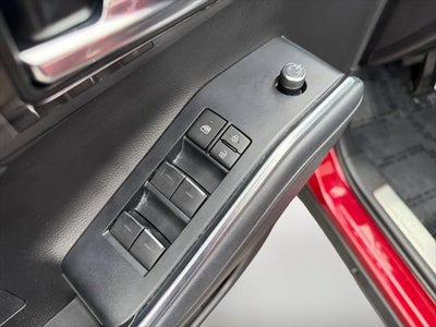 2022 Toyota Highlander Hybrid Platinum