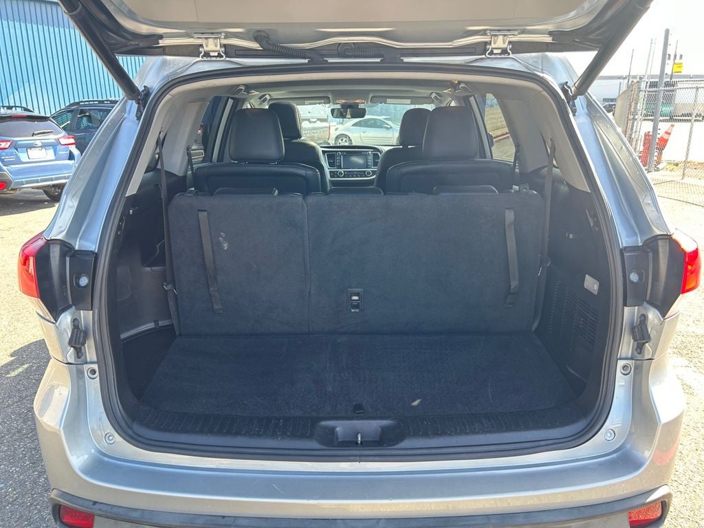 2019 Toyota HIGHLANDER XLE