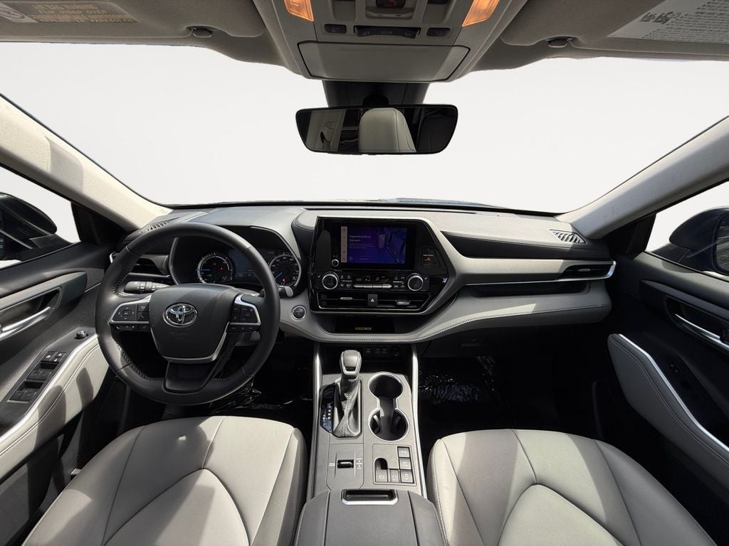 2024 Toyota Highlander Hybrid XLE