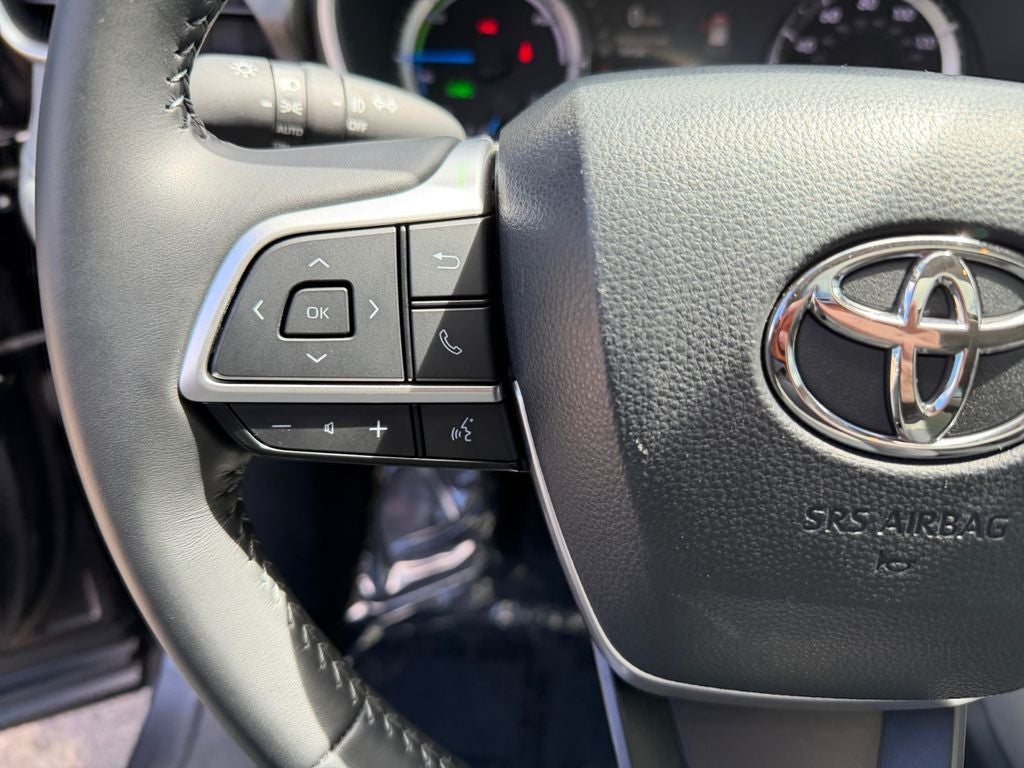 2024 Toyota Highlander Hybrid XLE