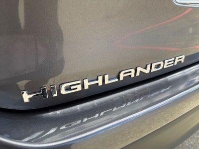2024 Toyota Highlander Hybrid XLE