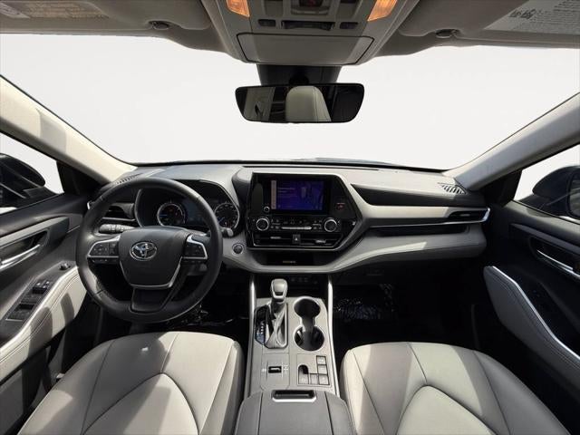 2024 Toyota Highlander Hybrid XLE