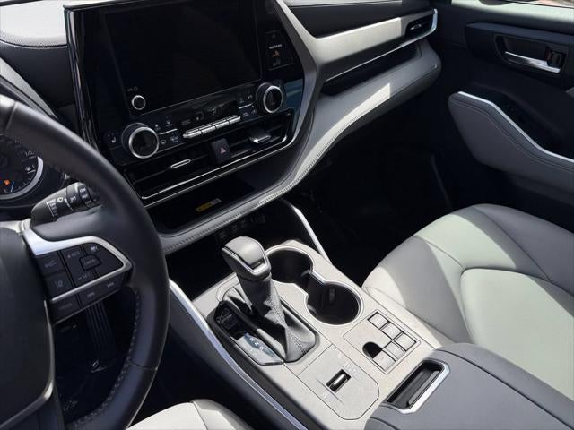 2024 Toyota Highlander Hybrid XLE