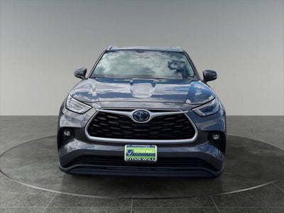 2024 Toyota Highlander Hybrid XLE