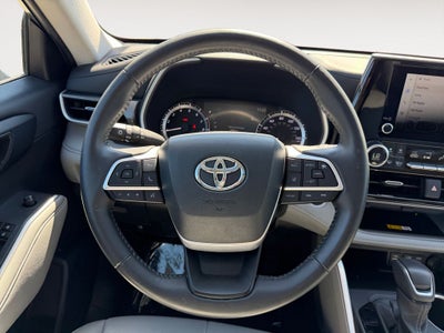 2024 Toyota Highlander XLE
