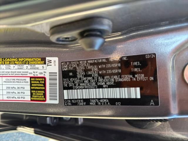 2024 Toyota Highlander XLE