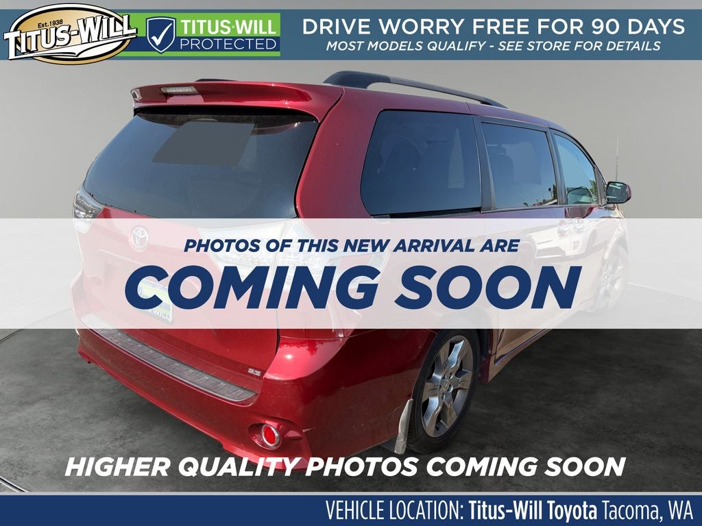 2013 Toyota Sienna SE 8 Passenger