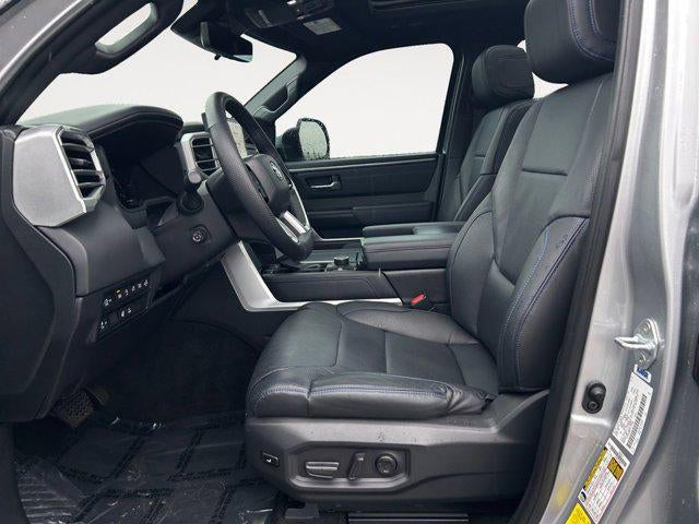 2023 Toyota TUNDRA 4X4 Platinum 1 Owner Local Trade In