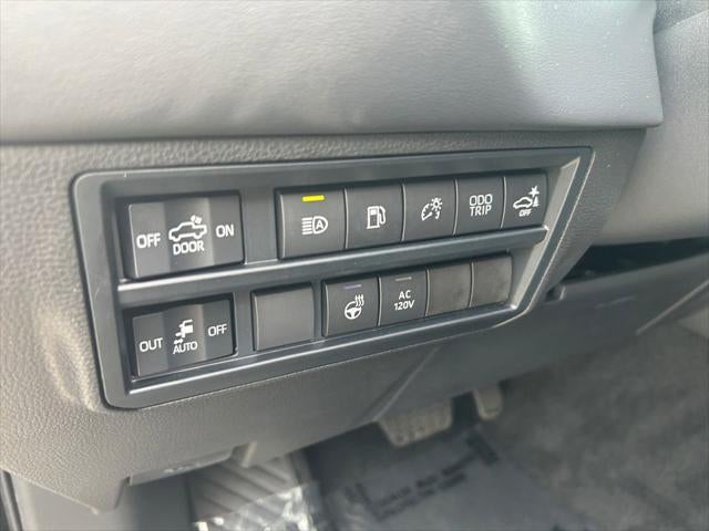 2023 Toyota Tundra i-FORCE MAX Platinum
