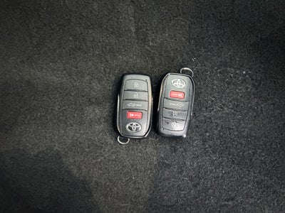 2024 Toyota Tundra Hybrid Platinum 1 Owner