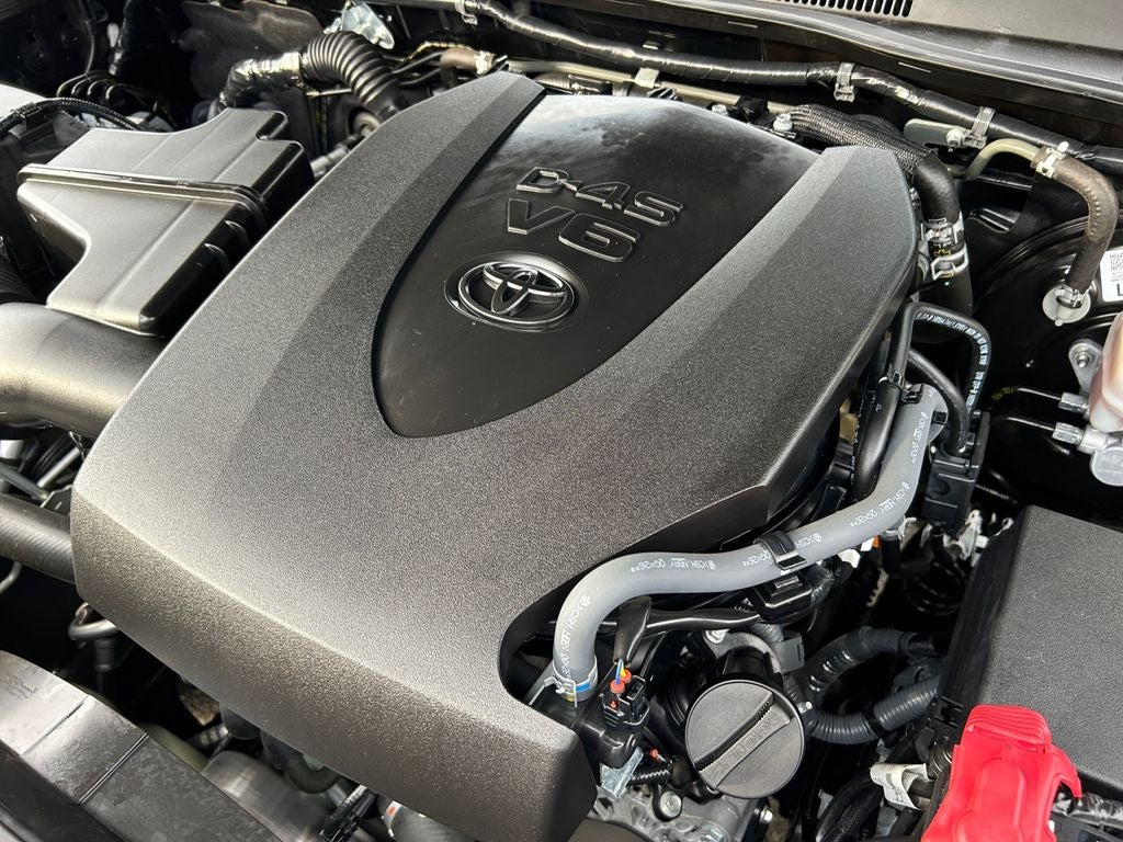 2018 Toyota TACOMA SR5 SR5 V6