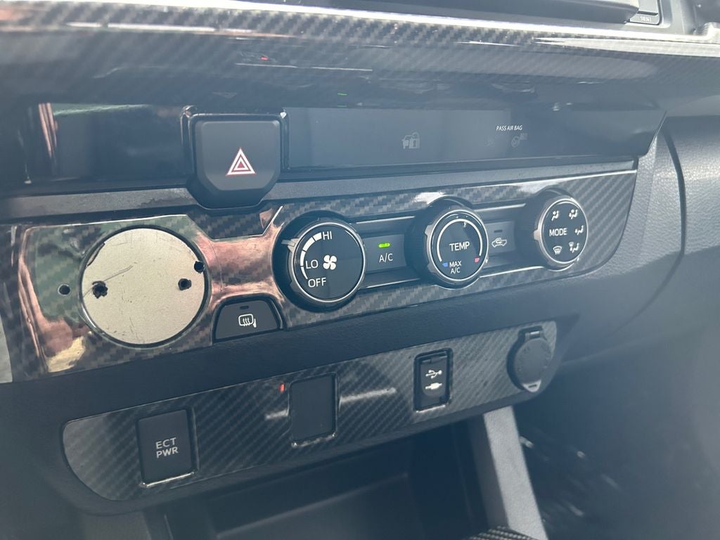 2018 Toyota TACOMA SR5 SR5 V6