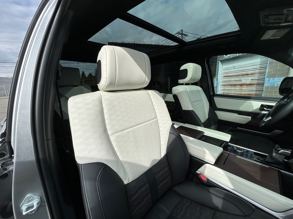 2023 Toyota TUNDRA HV 4X4 Capstone