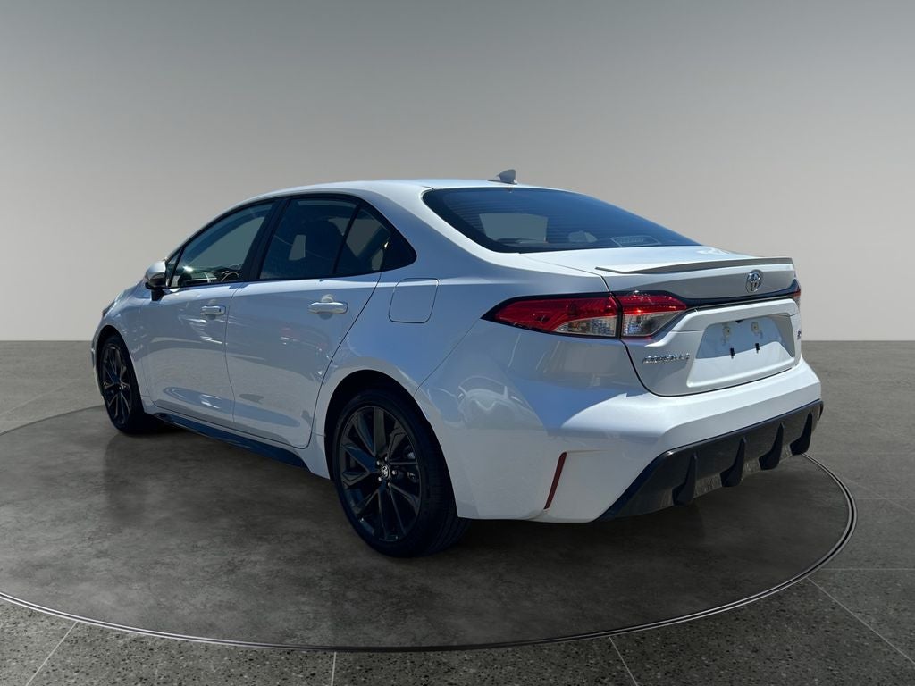 2025 Toyota COROLLA SE
