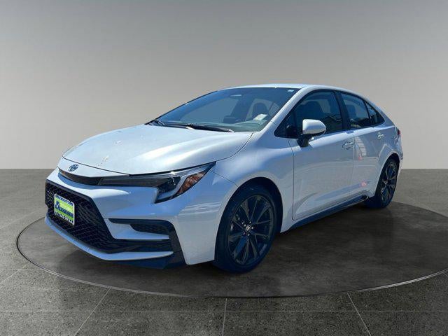 2025 Toyota COROLLA SE