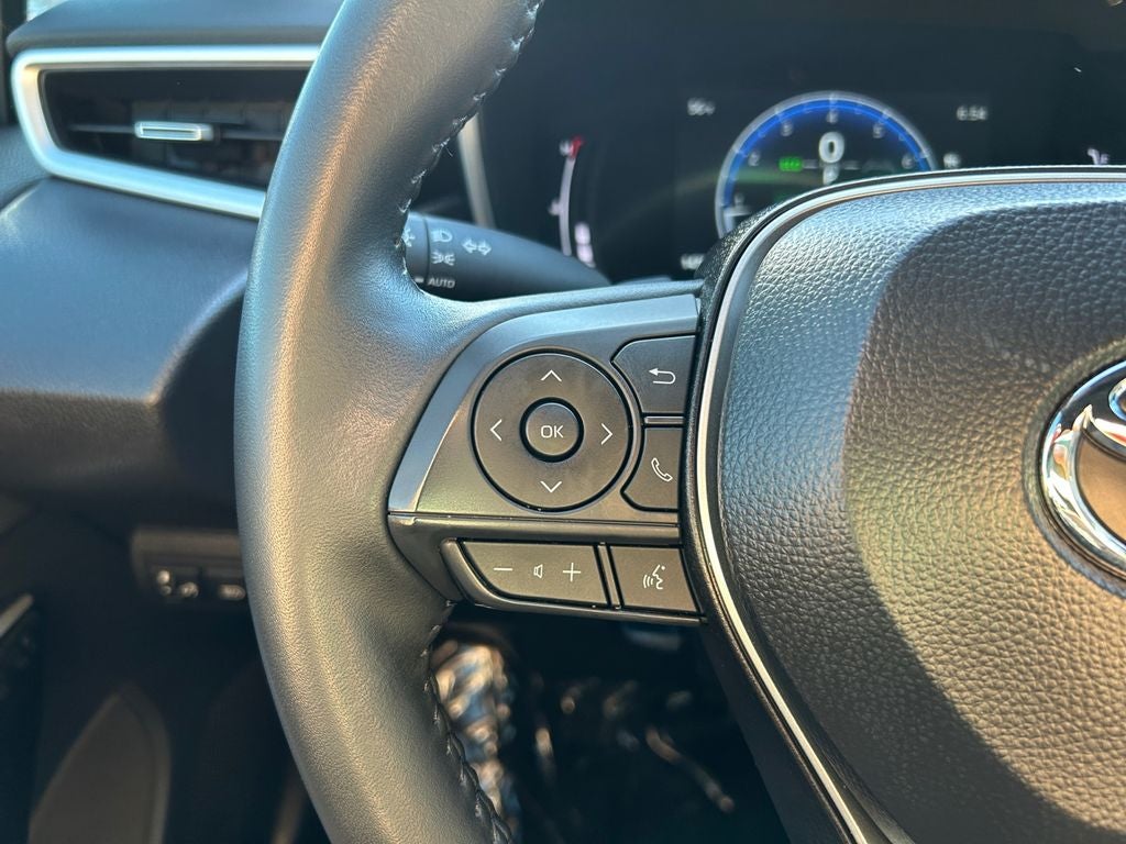 2025 Toyota COROLLA XSE