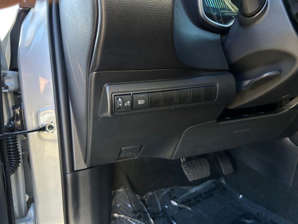 2025 Toyota COROLLA XSE