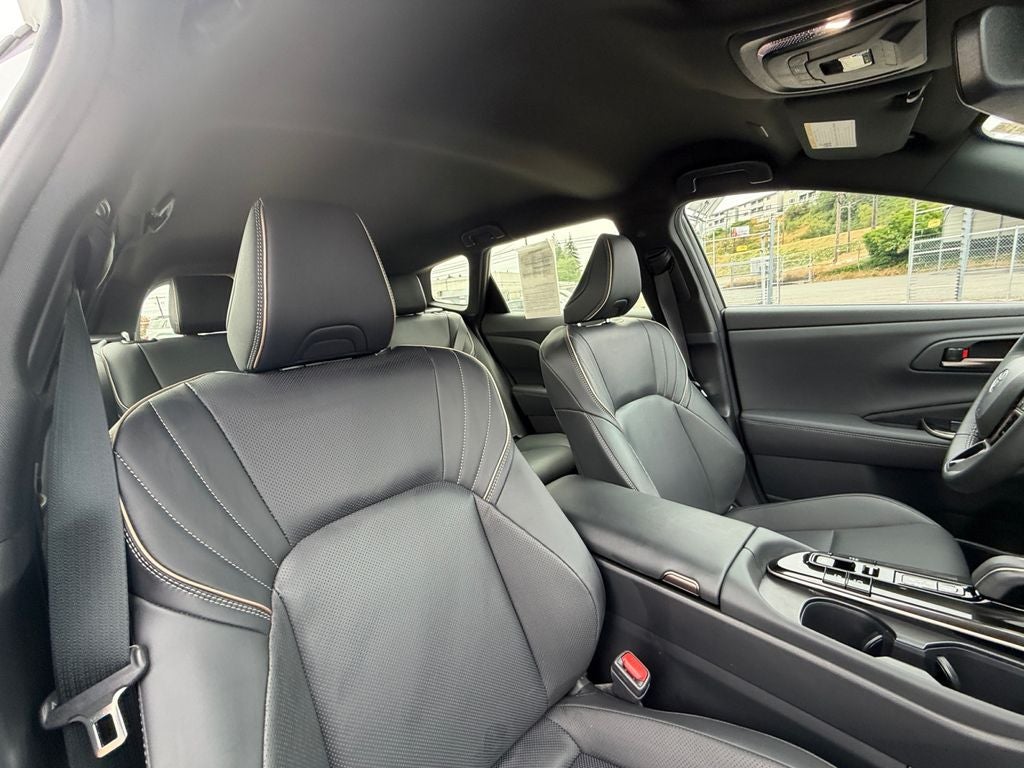 2025 Toyota Crown Signia XLE