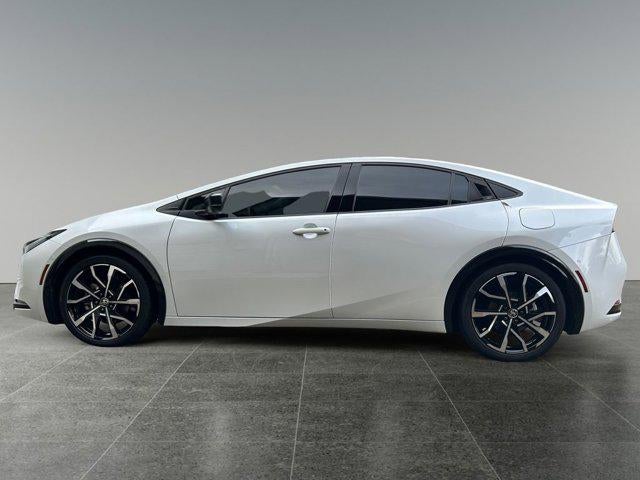 2024 Toyota PRIUS PRIME XSE Premium